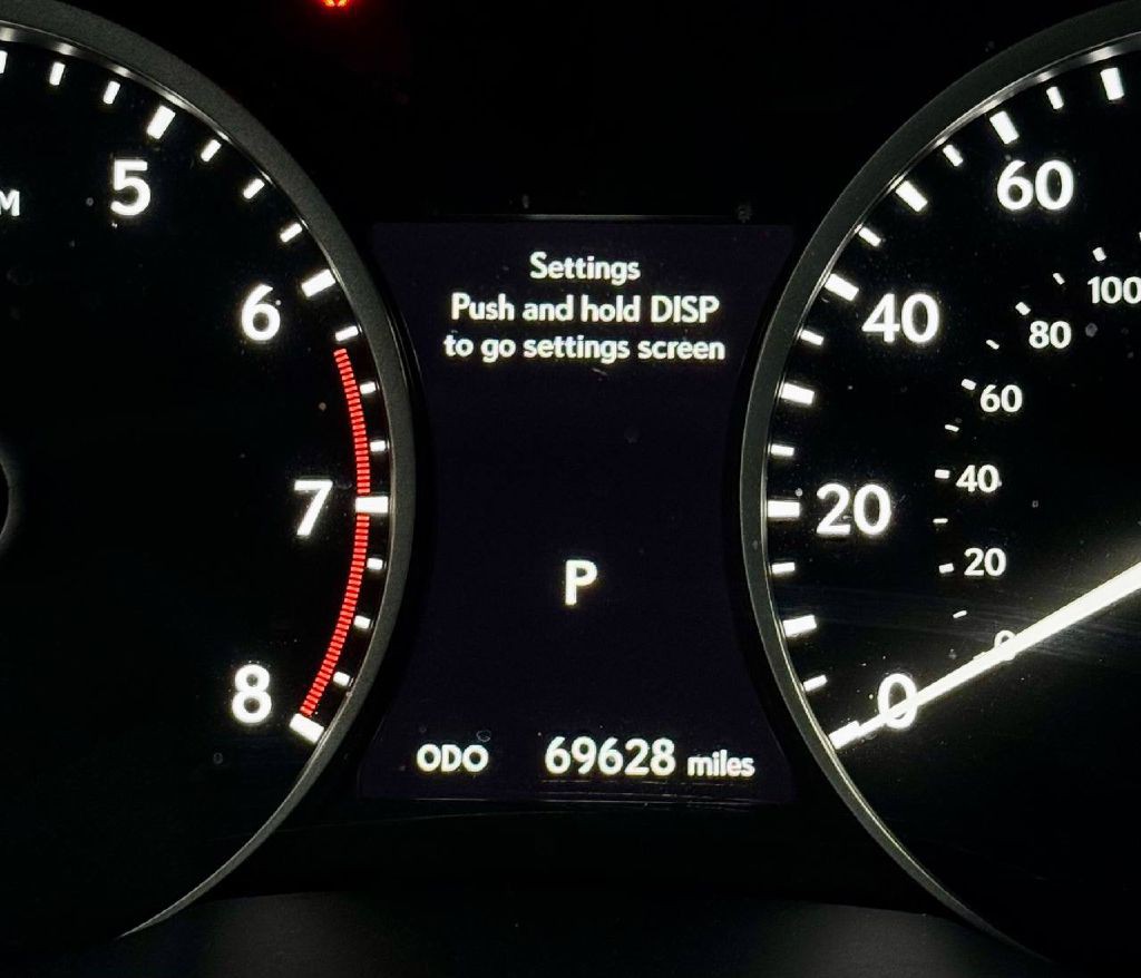 2015 Lexus ES Image 19