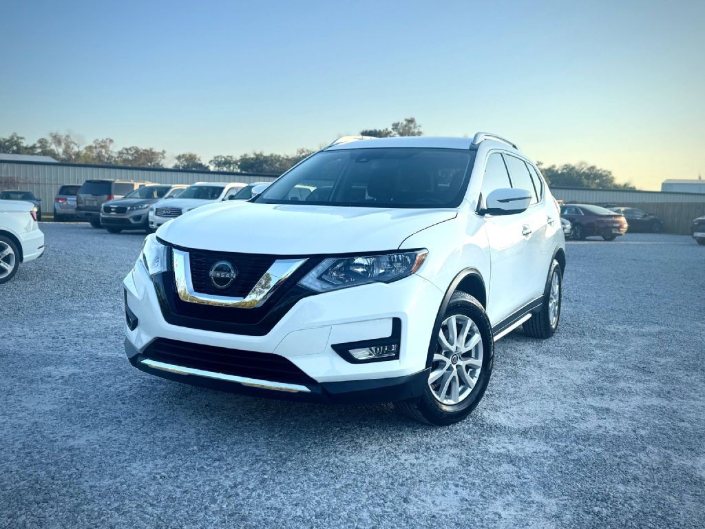 2020 Nissan Rogue Image 1