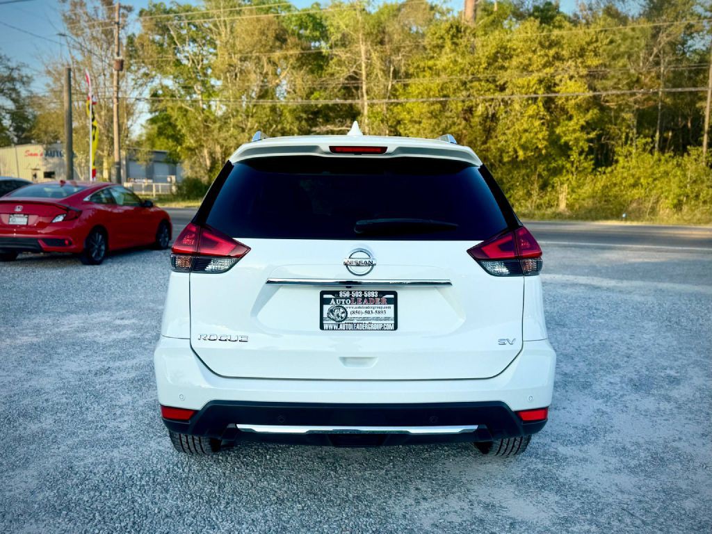 2020 Nissan Rogue Image 3