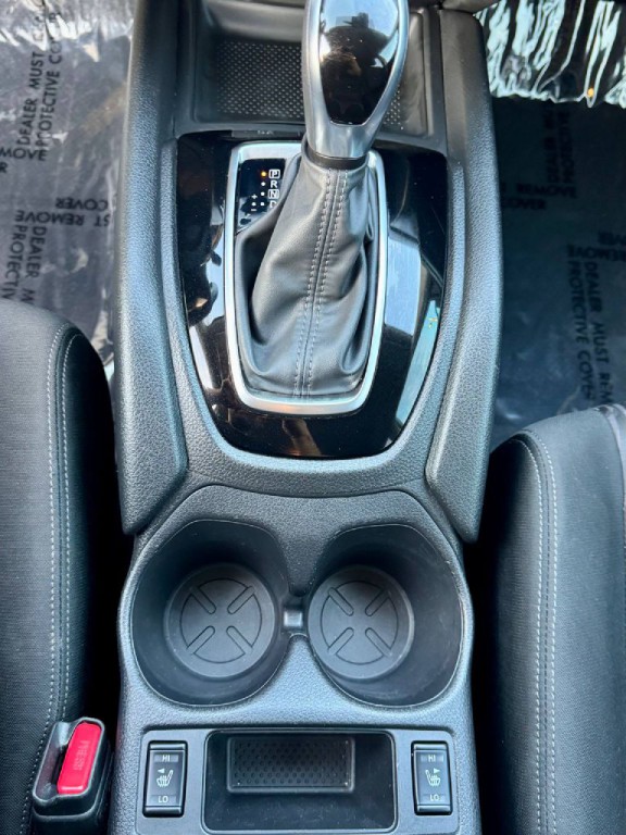 2020 Nissan Rogue Image 18