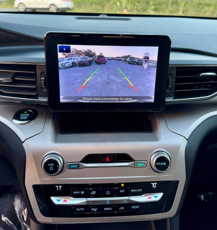2020 Ford Explorer Image 19