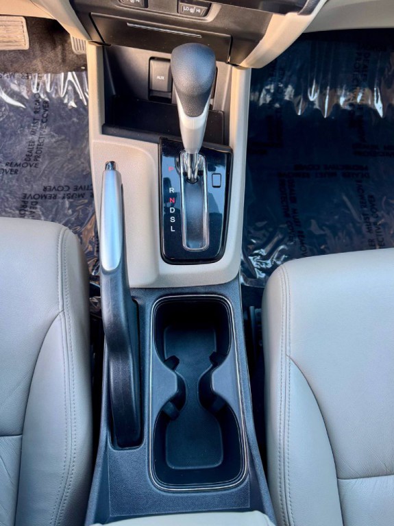 2013 Honda Civic Image 16