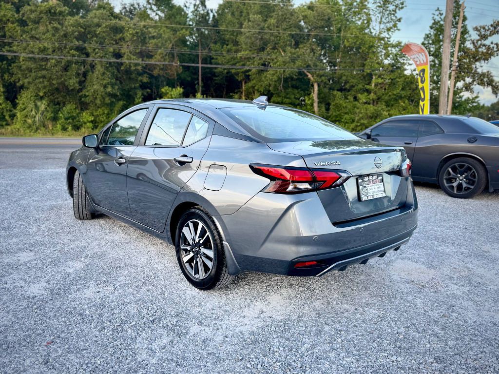 2024 Nissan Versa Image 2