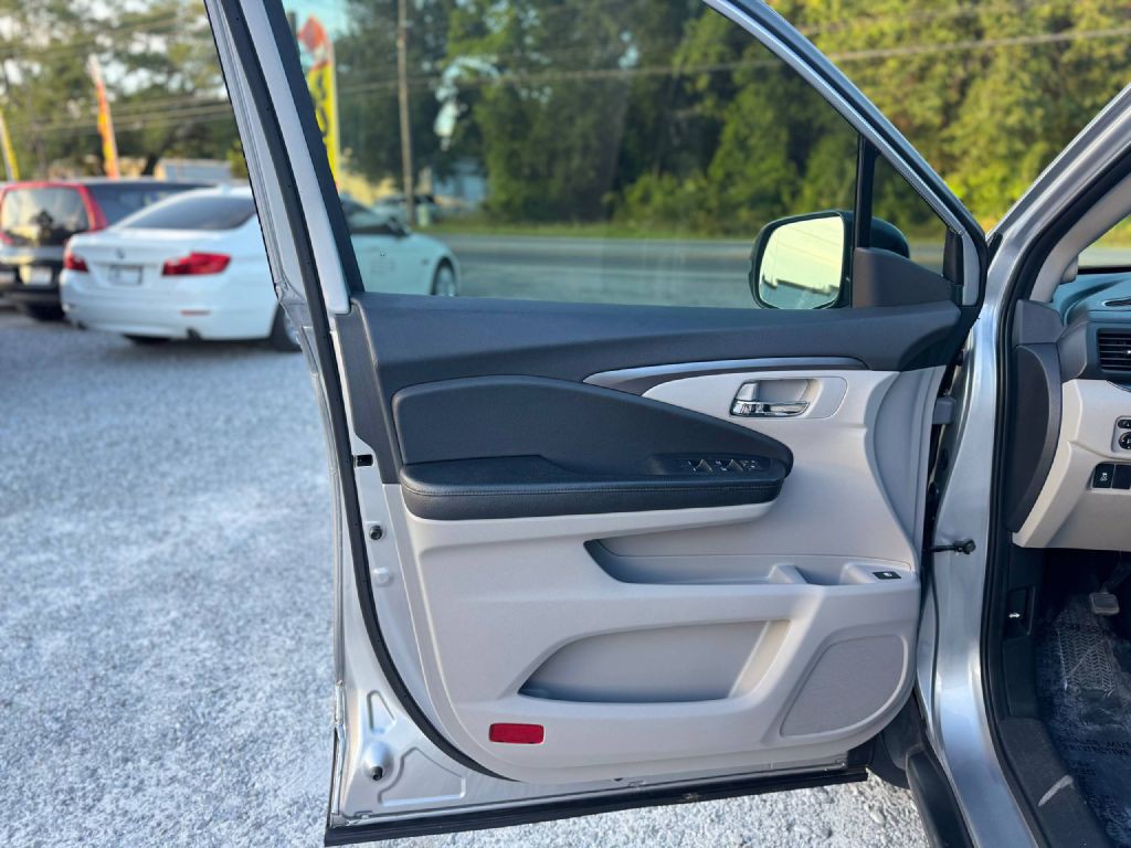 2016 Honda Pilot Image 8