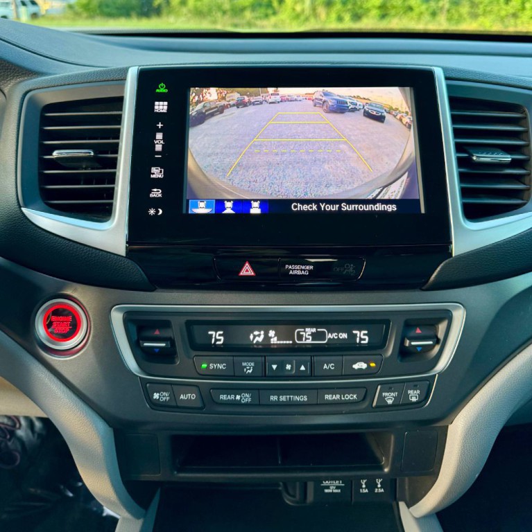 2016 Honda Pilot Image 18