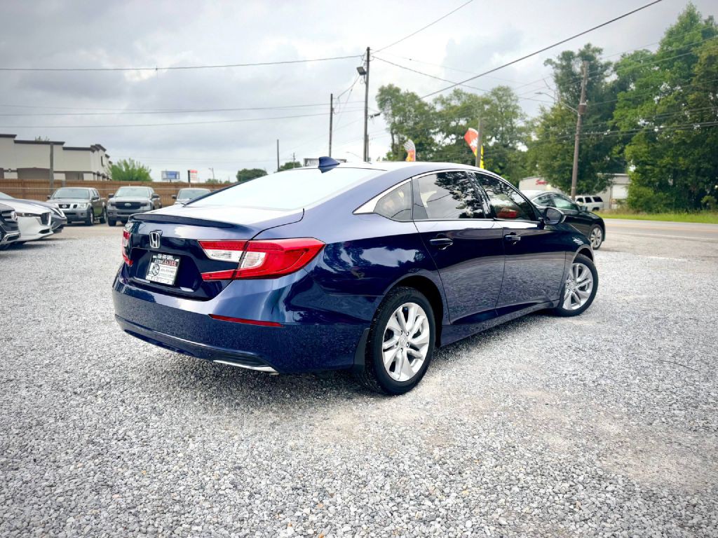 2020 Honda Accord Image 4