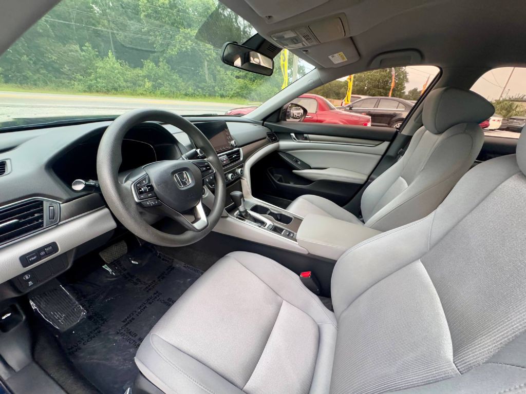 2020 Honda Accord Image 9
