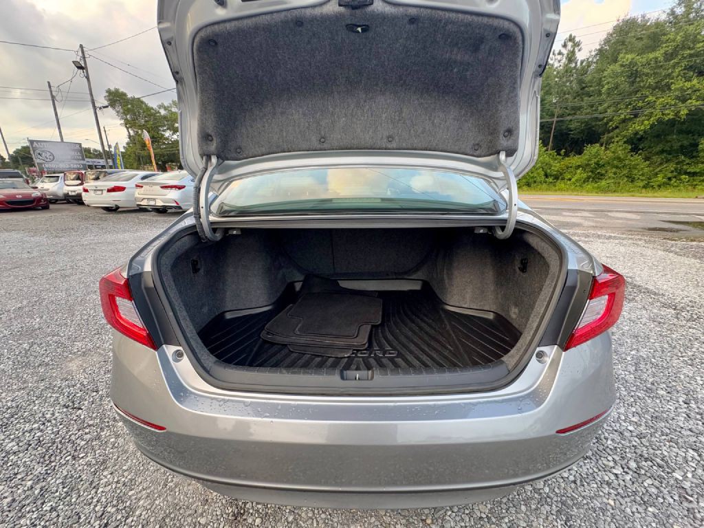 2019 Honda Accord Image 12