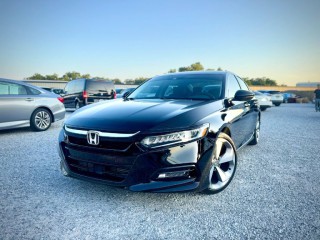 Image for 2018 Honda Accord Touring ID: 7484893
