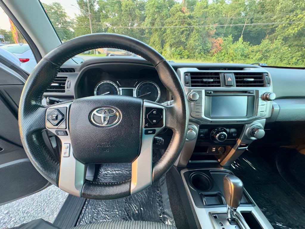 2018 Toyota 4Runner Image 15
