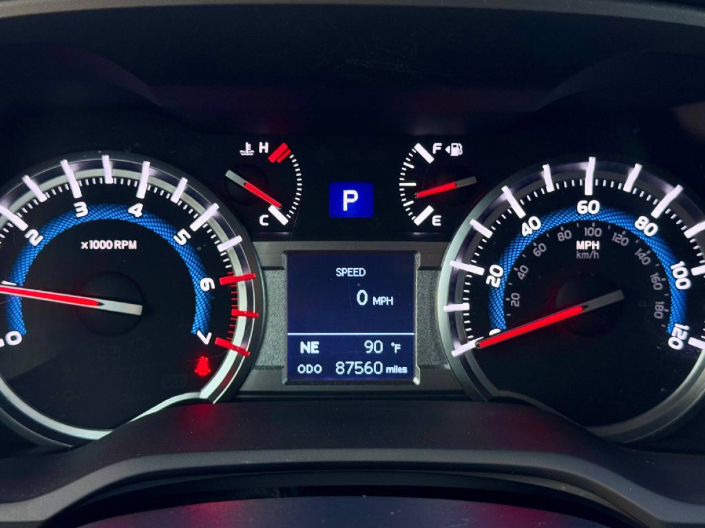 2018 Toyota 4Runner Image 19