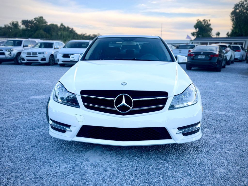2012 Mercedes-Benz C-Class Image 6
