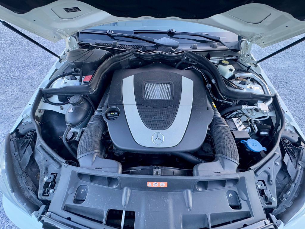 2012 Mercedes-Benz C-Class Image 14