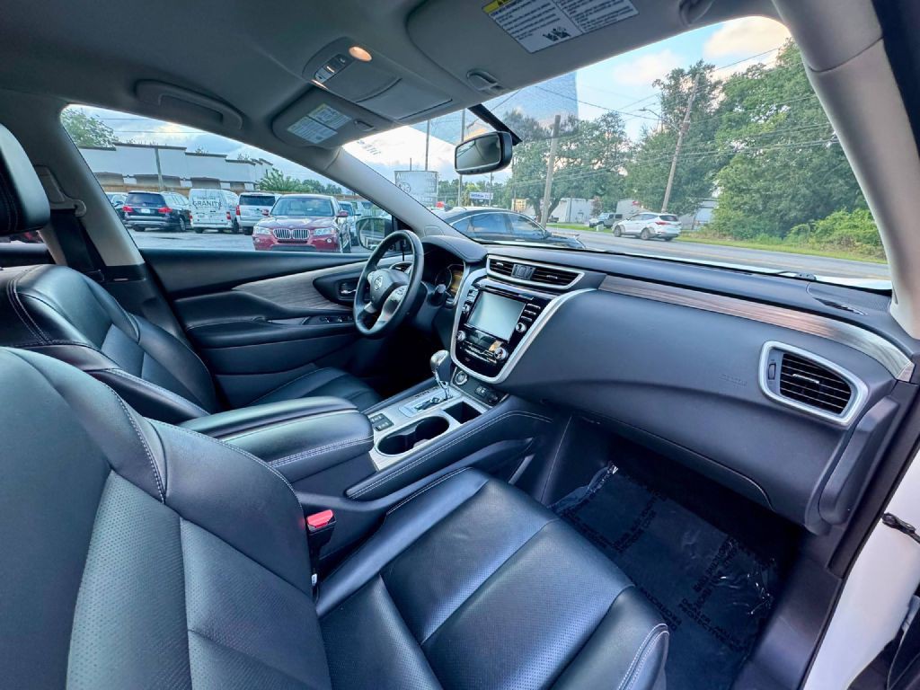 2018 Nissan Murano Image 12