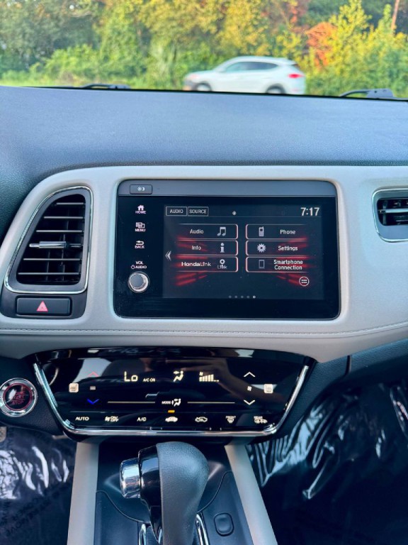 2021 Honda HR-V Image 16