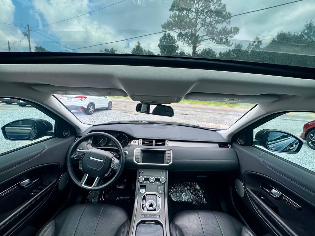 2019 Land Rover Range Rover Evoque Image 10