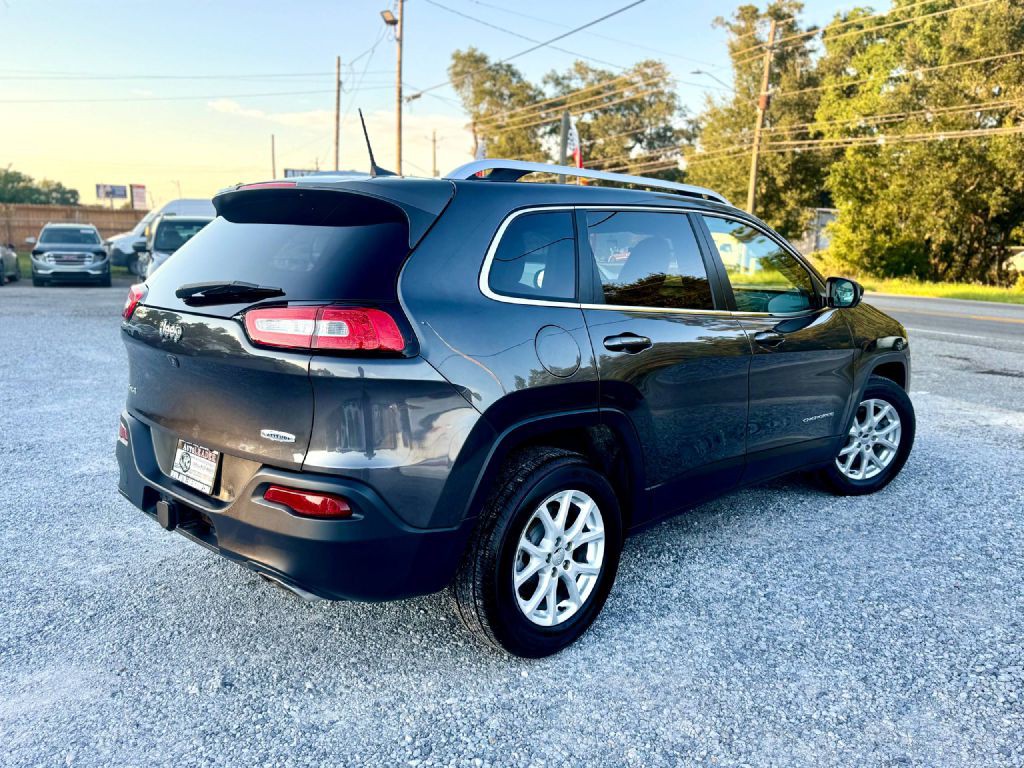2016 Jeep Cherokee Image 4