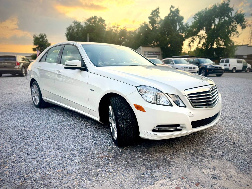 2012 Mercedes-Benz E-Class Image 5