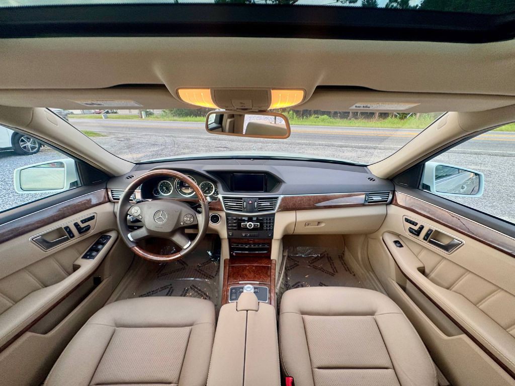 2012 Mercedes-Benz E-Class Image 15