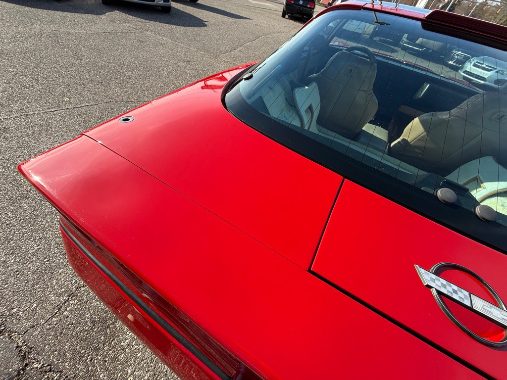 1985 Chevrolet Corvette Image 17