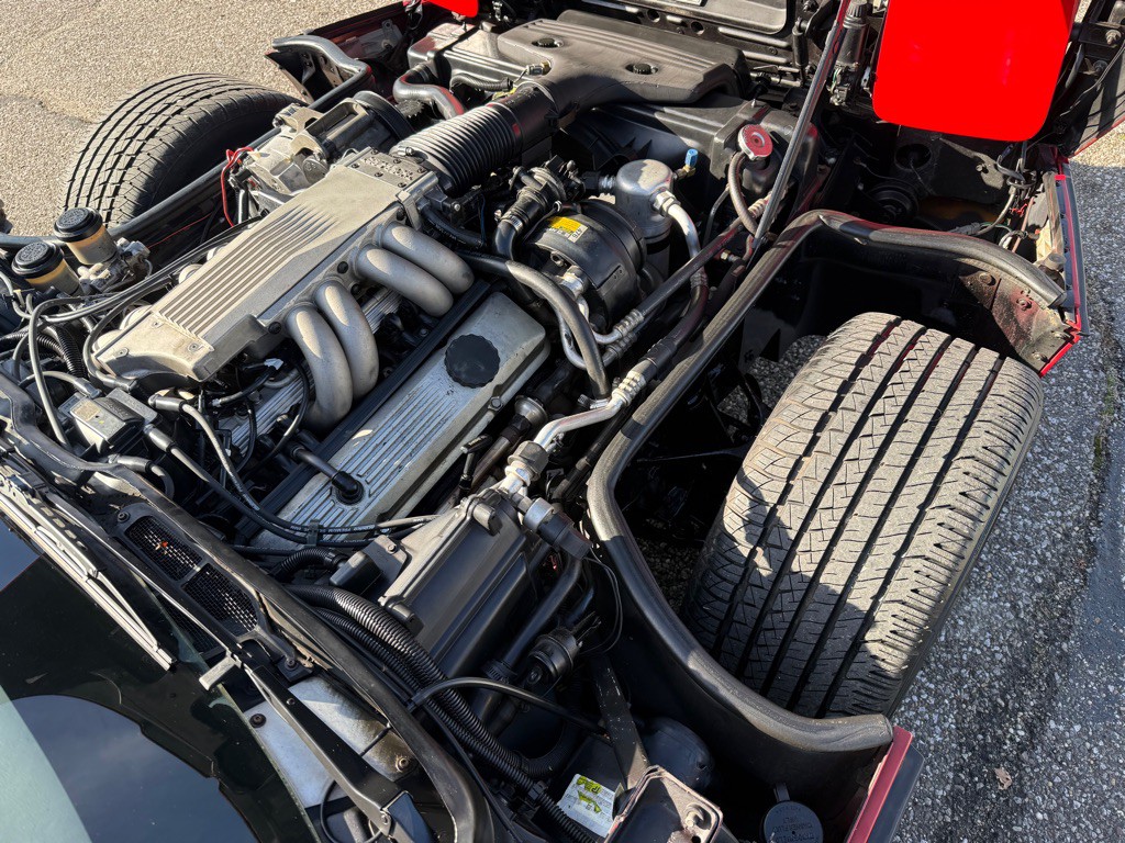 1985 Chevrolet Corvette Image 22