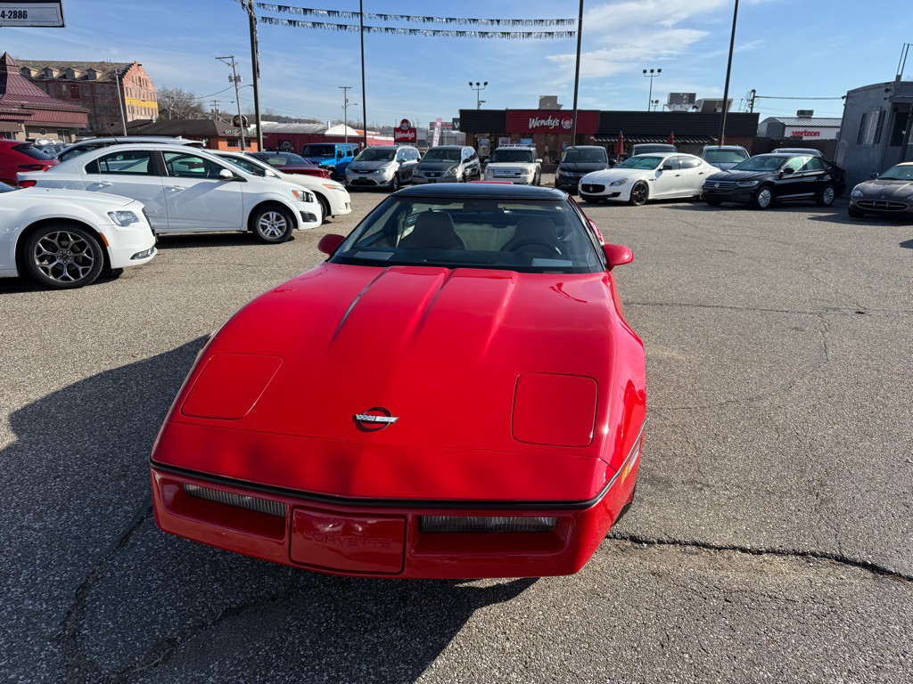 1985 Chevrolet Corvette Image 29