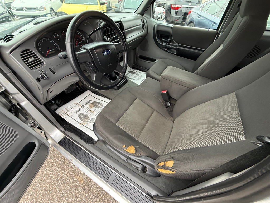 2004 Ford Ranger Image 10