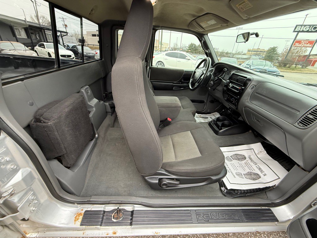 2004 Ford Ranger Image 16