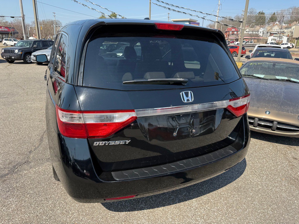 2012 Honda Odyssey Image 9