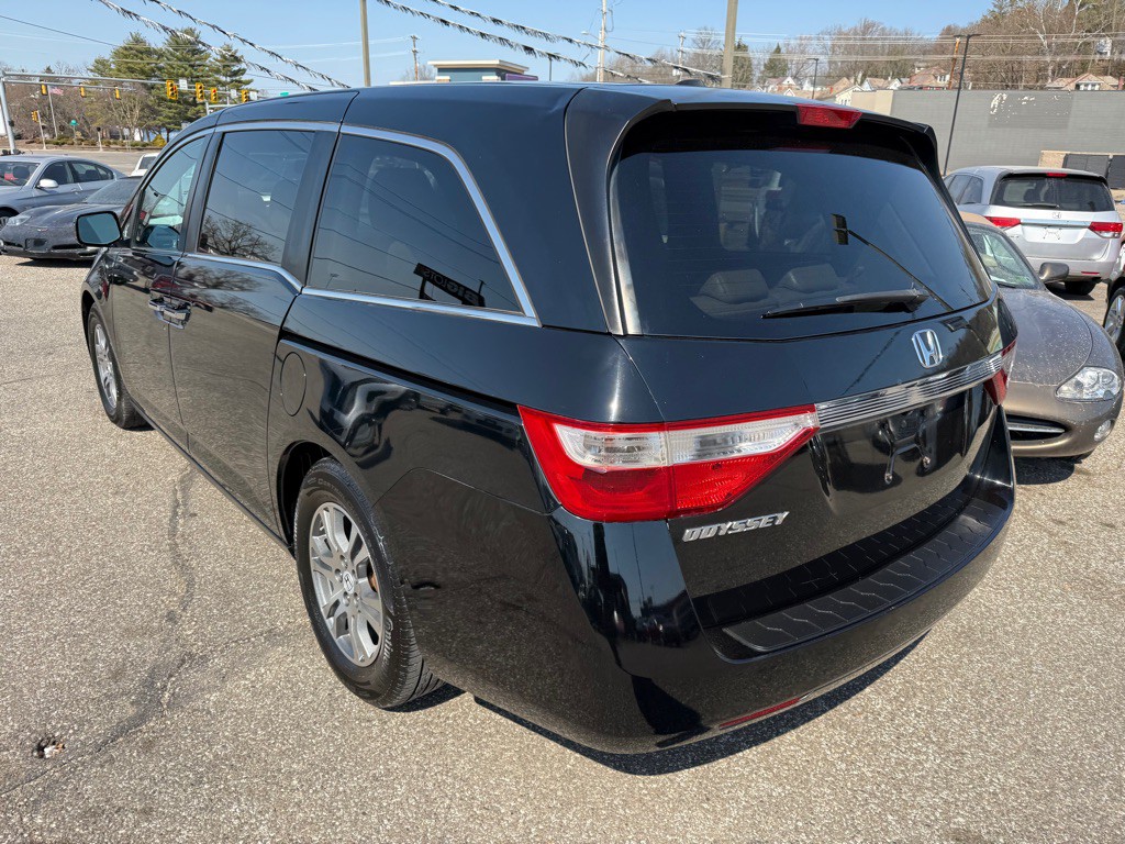 2012 Honda Odyssey Image 10