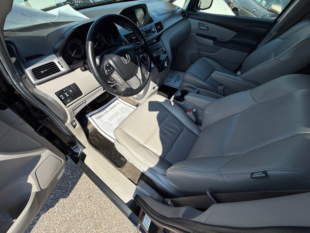 2012 Honda Odyssey Image 12