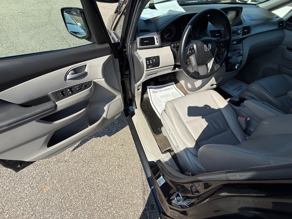 2012 Honda Odyssey Image 13