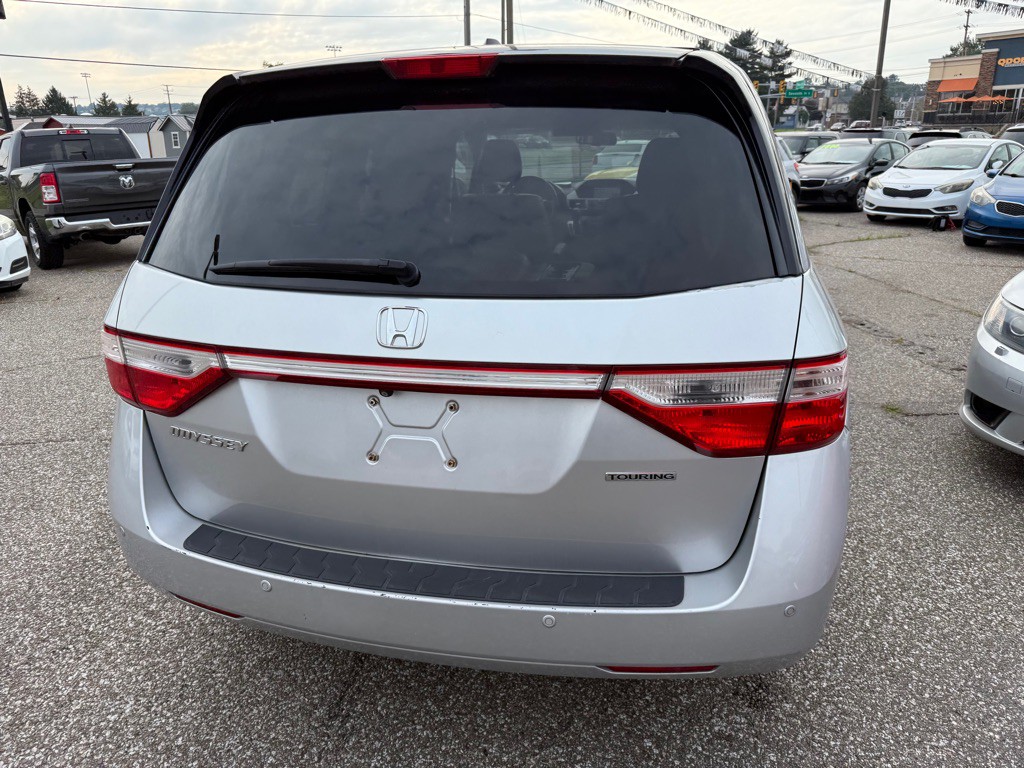 2011 Honda Odyssey Image 11