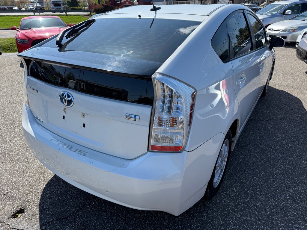 2010 Toyota Prius Image 8