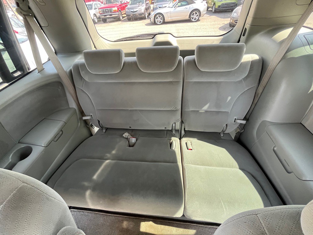 2008 Honda Odyssey Image 17