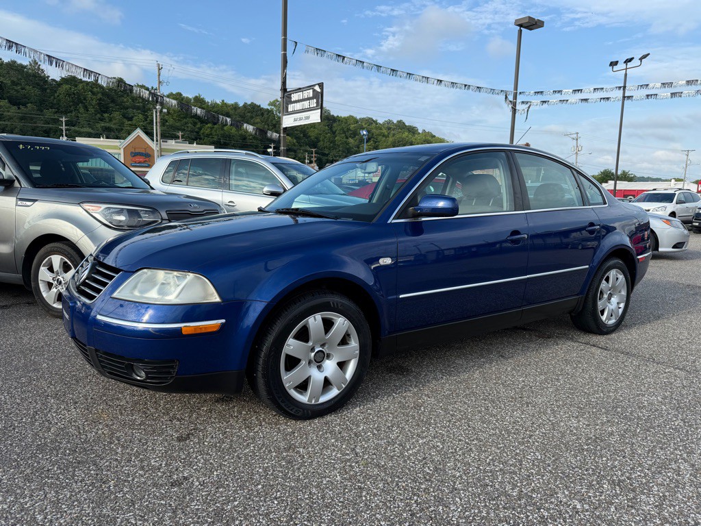 2002 Volkswagen Passat Image 2