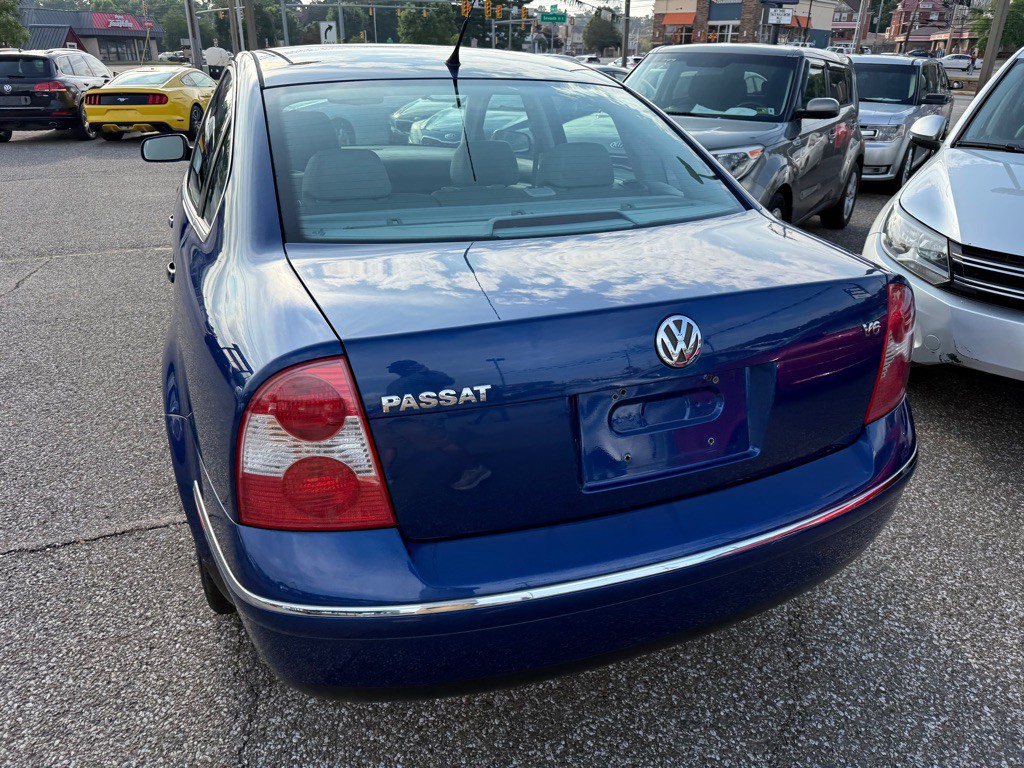 2002 Volkswagen Passat Image 10