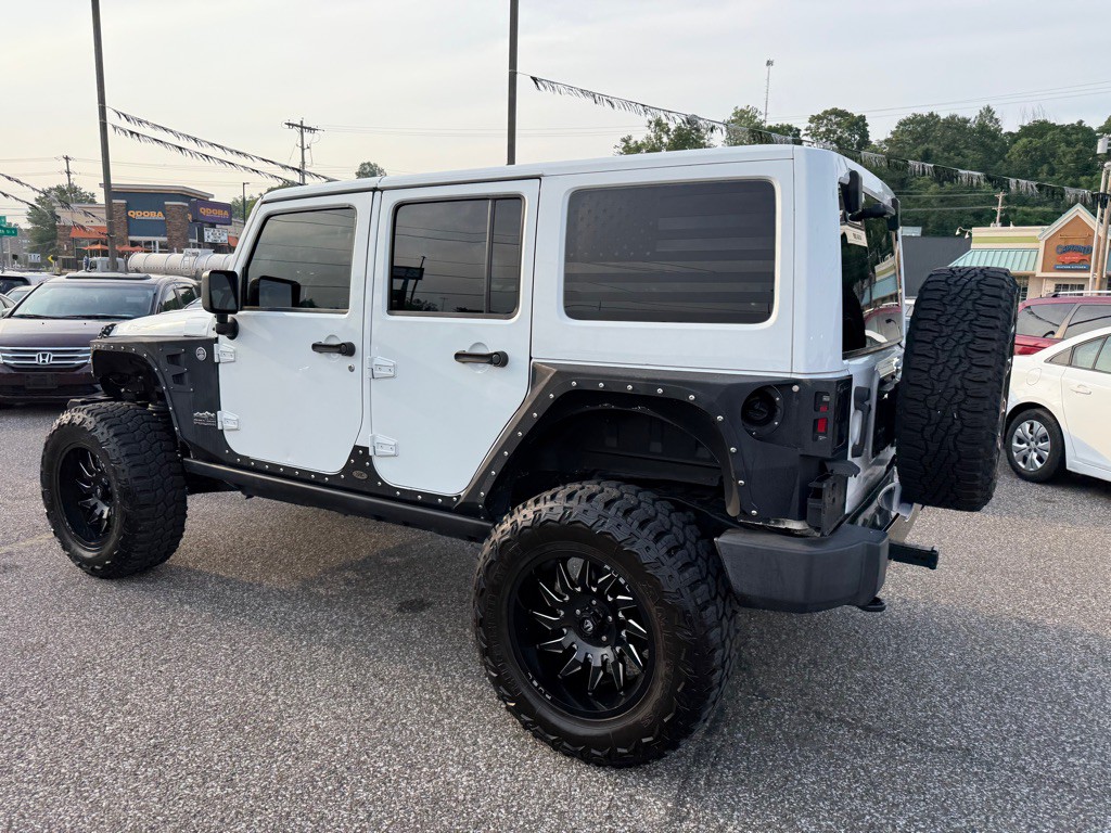 2014 Jeep Wrangler Unlimited Image 9