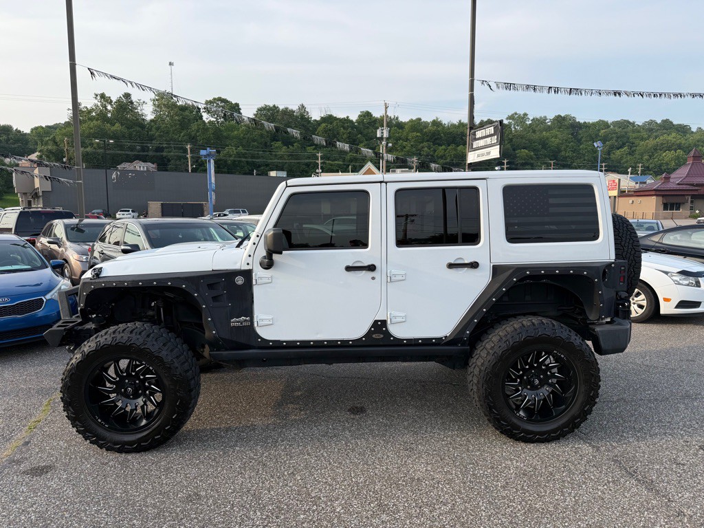 2014 Jeep Wrangler Unlimited Image 11