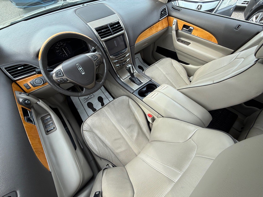 2011 Lincoln MKX Image 14