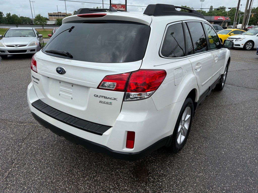 2014 Subaru Outback Image 6