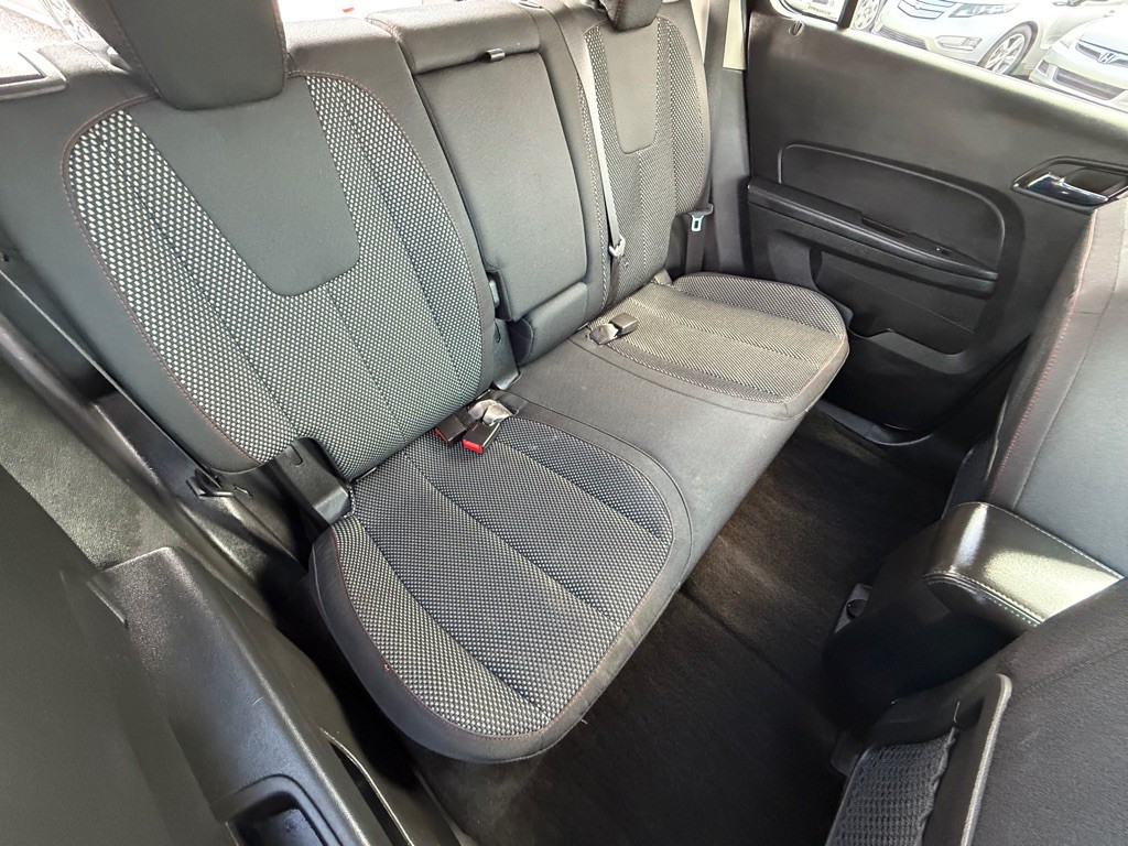 2016 Chevrolet Equinox Image 17