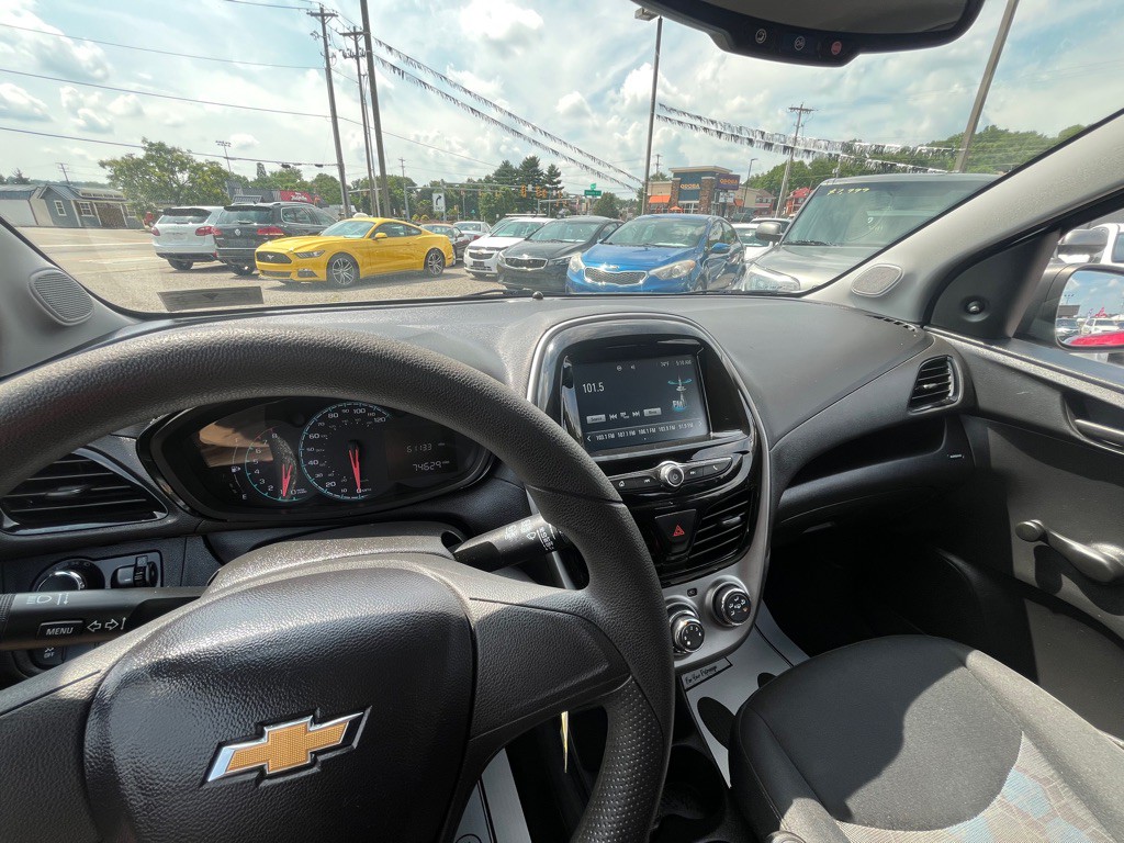 2016 Chevrolet Spark Image 9