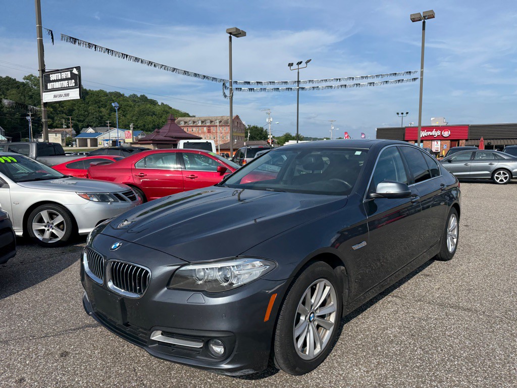 2015 BMW 5 Series Image 3