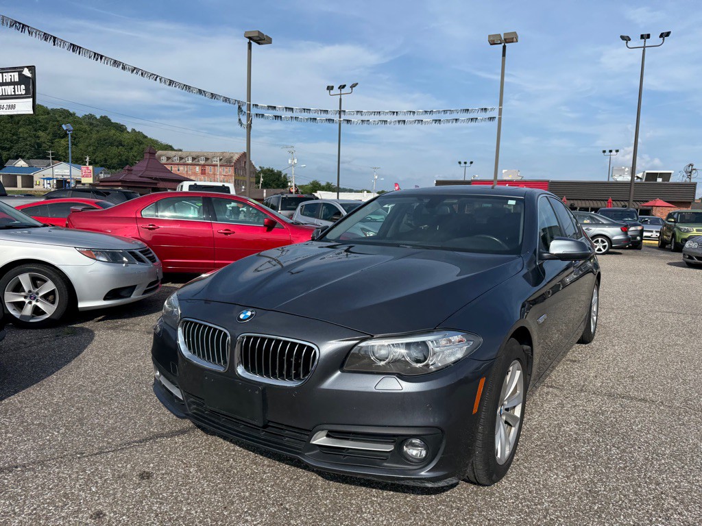 2015 BMW 5 Series Image 4