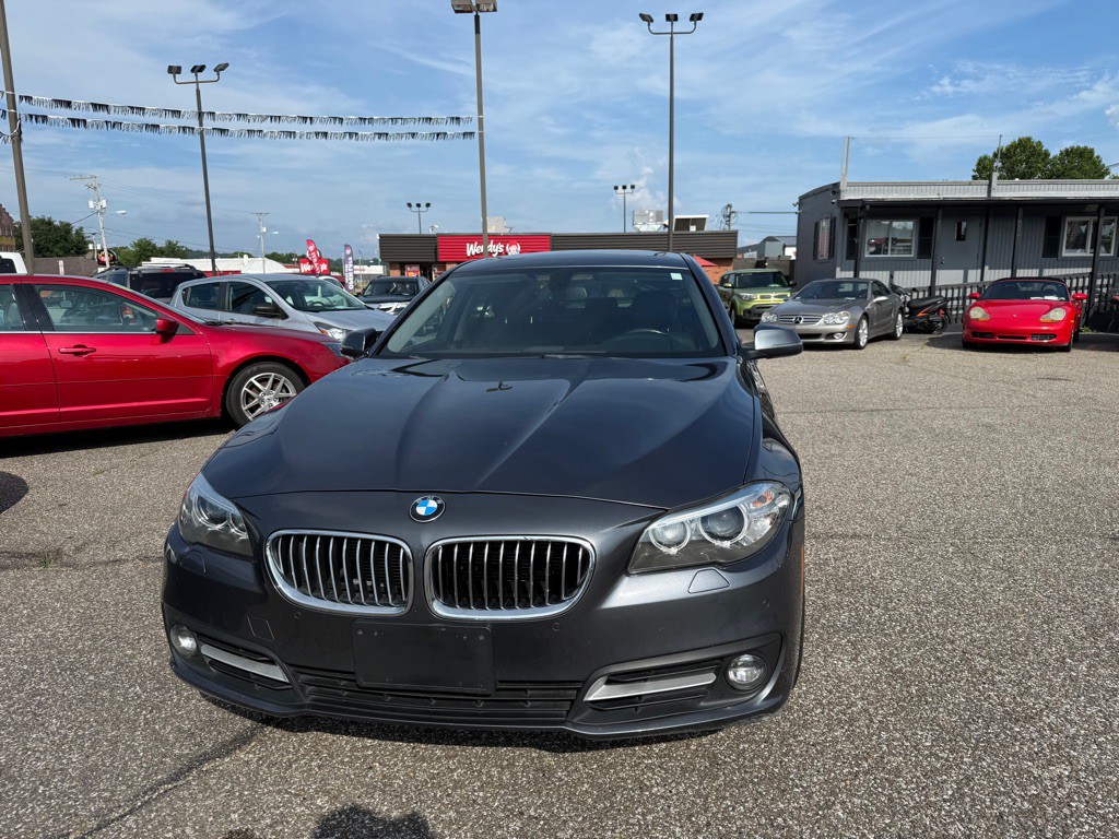2015 BMW 5 Series Image 5