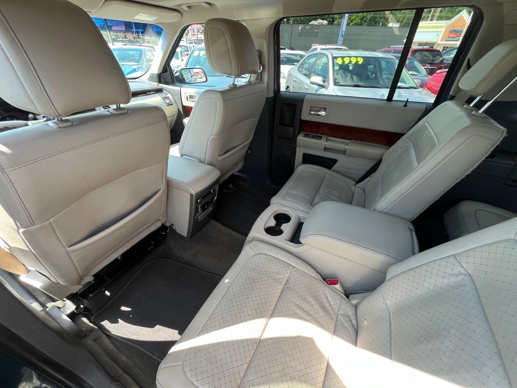 2010 Ford Flex Image 15