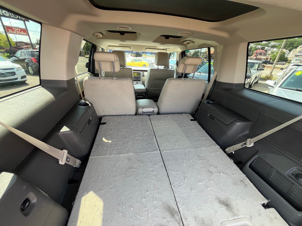 2010 Ford Flex Image 18