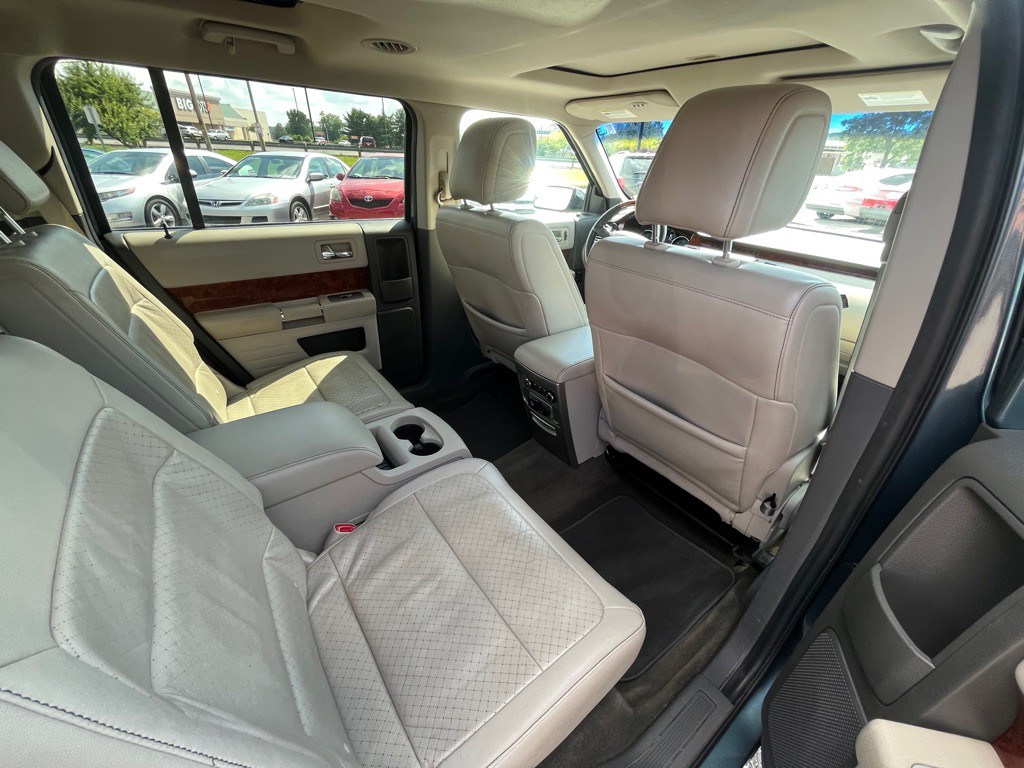 2010 Ford Flex Image 19