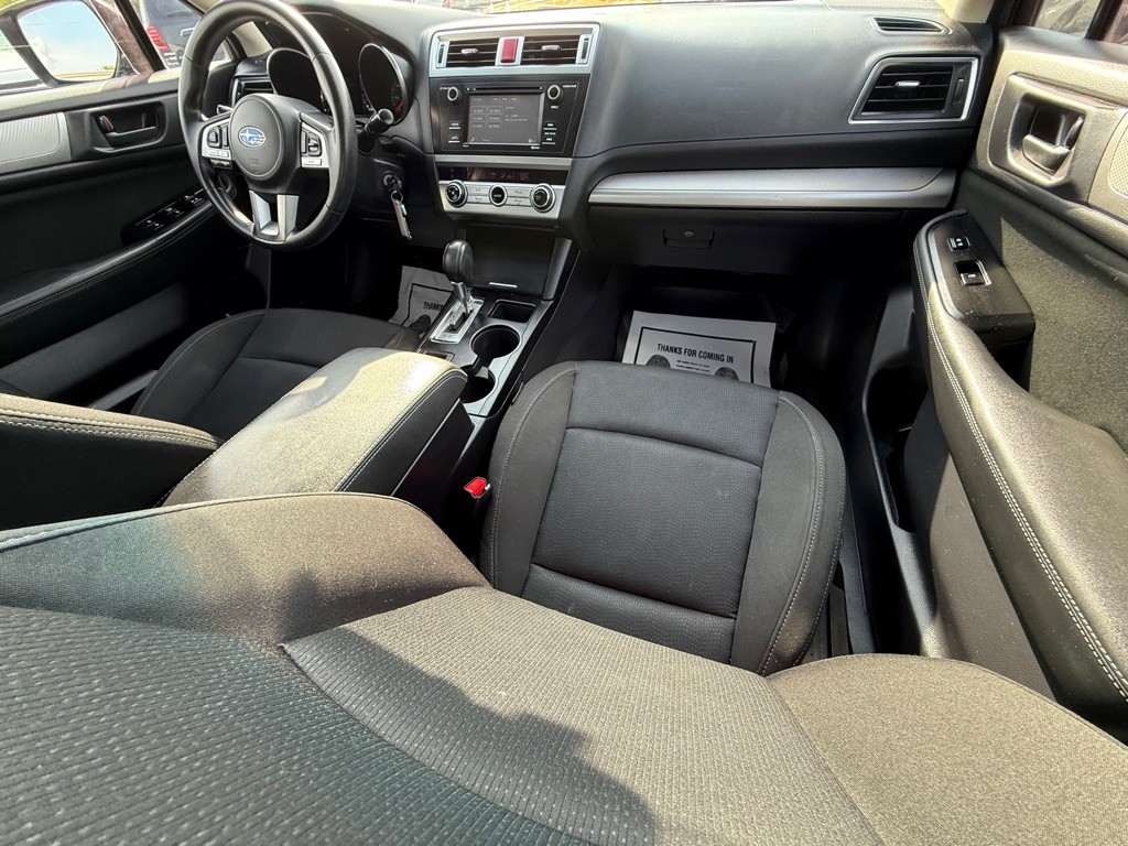 2017 Subaru Legacy Image 18